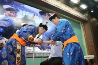 你知道吗 | 解密蒙医—治疗PV的另类之道 ——看蒙医如何大显神通