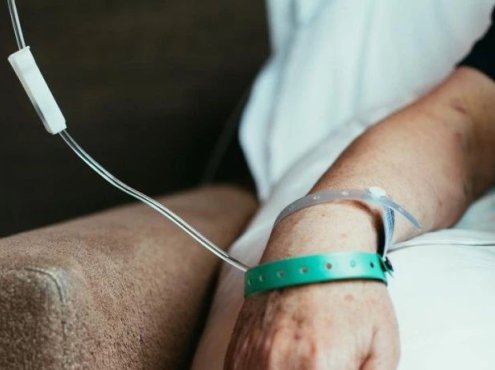 无症状≠不治疗,先从多发性骨髓瘤的发展过程谈起